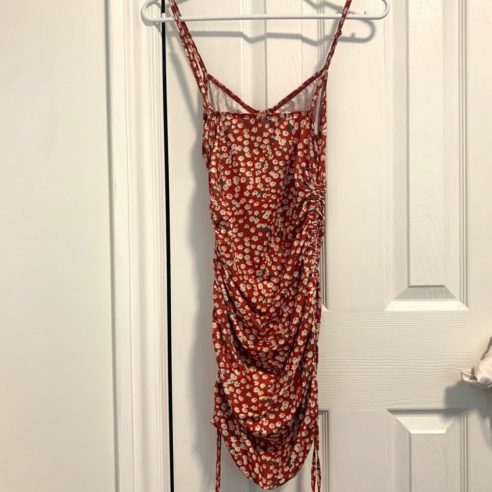 Floral Drawstring Dress - Picture 3 of 4